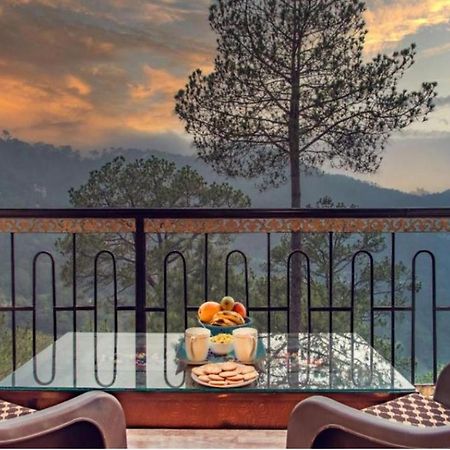 Mountain Mist Inn I Serviced Apt I Open Air Lawn & Rooftop I Bonfire I By Exotic Stays Kasauli Kültér fotó