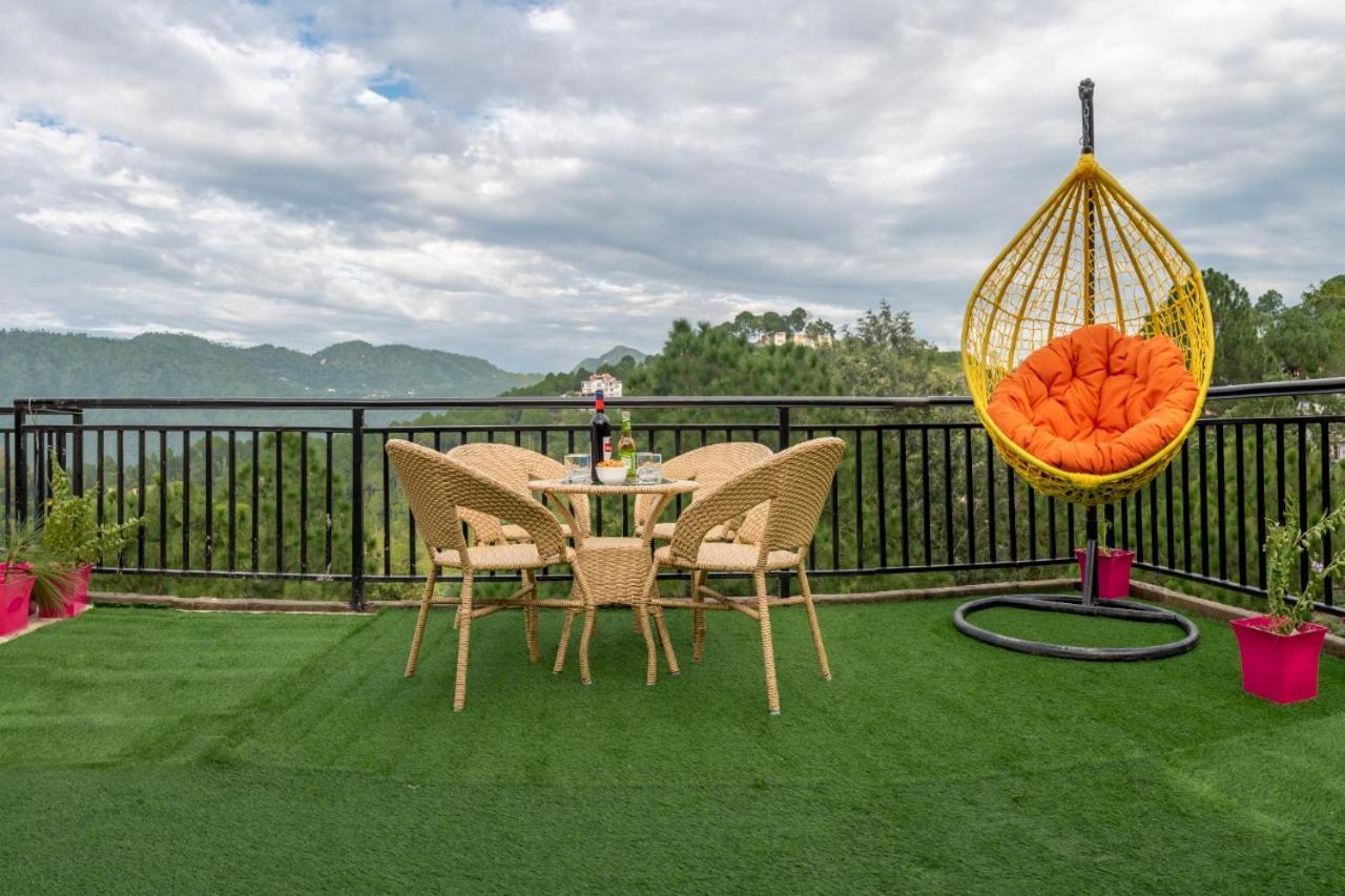 Mountain Mist Inn I Serviced Apt I Open Air Lawn & Rooftop I Bonfire I By Exotic Stays Kasauli Kültér fotó
