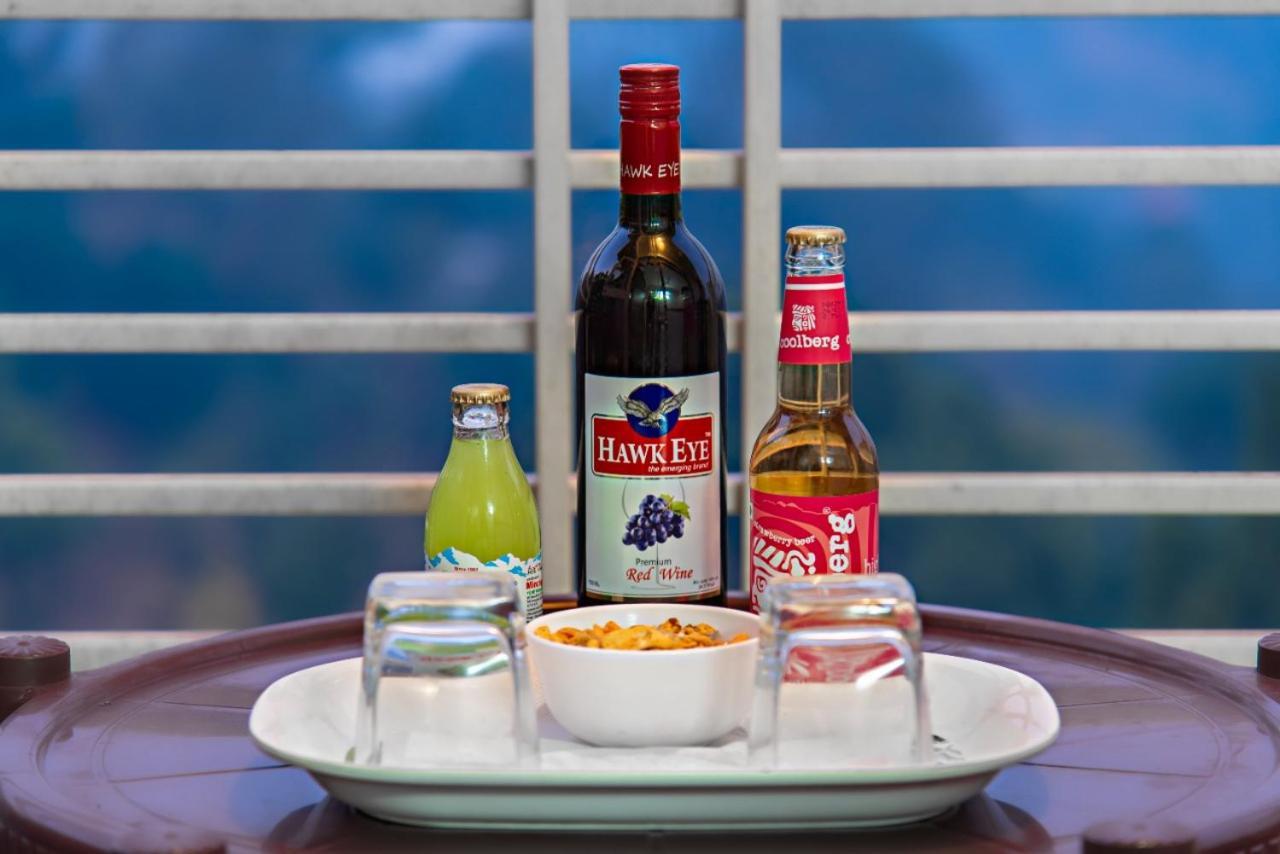 Mountain Mist Inn I Serviced Apt I Open Air Lawn & Rooftop I Bonfire I By Exotic Stays Kasauli Kültér fotó