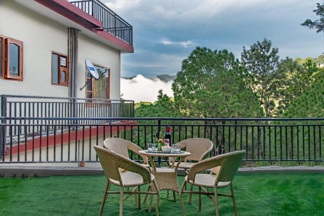 Mountain Mist Inn I Serviced Apt I Open Air Lawn & Rooftop I Bonfire I By Exotic Stays Kasauli Kültér fotó