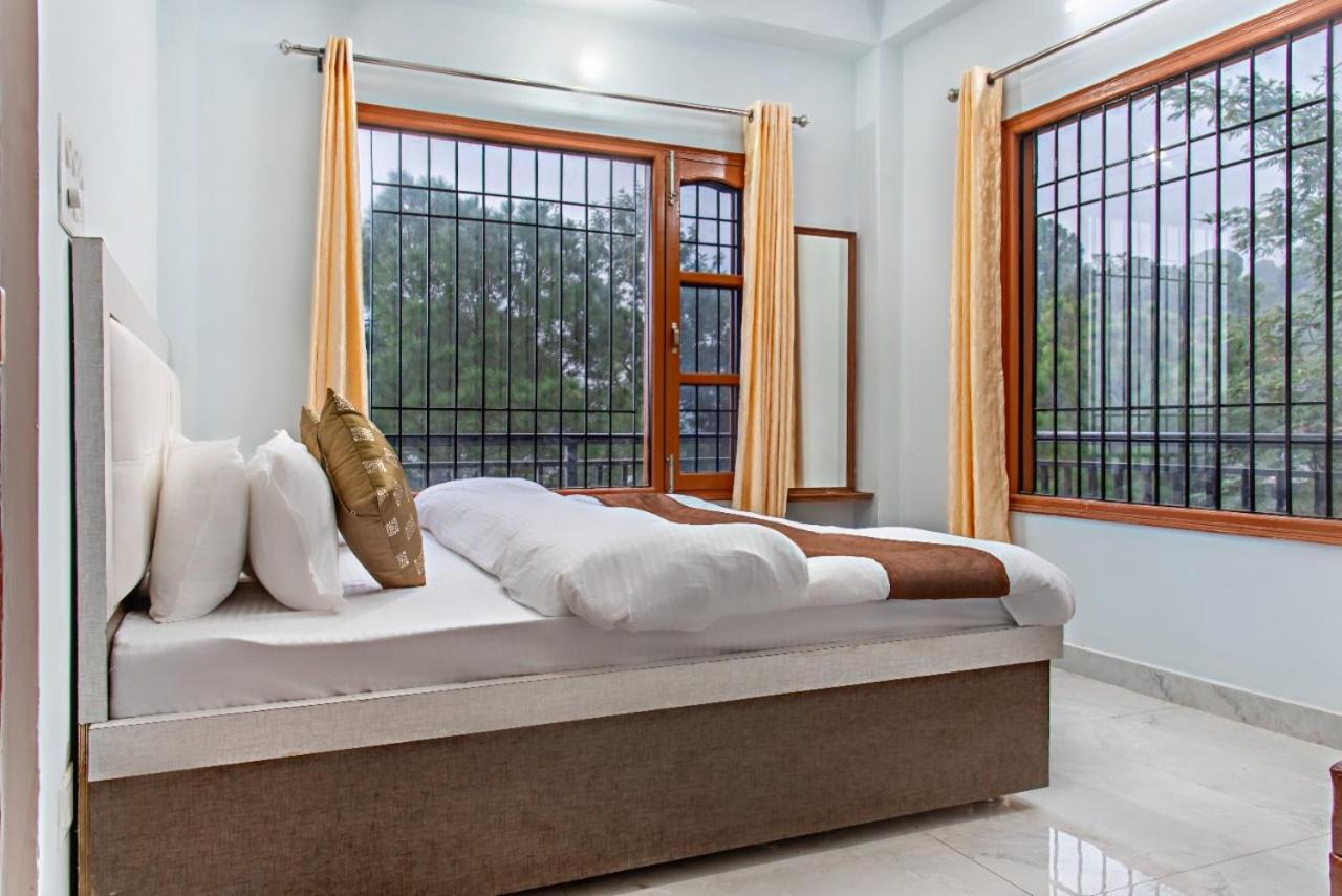 Mountain Mist Inn I Serviced Apt I Open Air Lawn & Rooftop I Bonfire I By Exotic Stays Kasauli Kültér fotó
